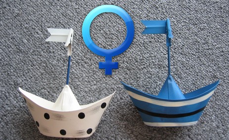 ships_under_women